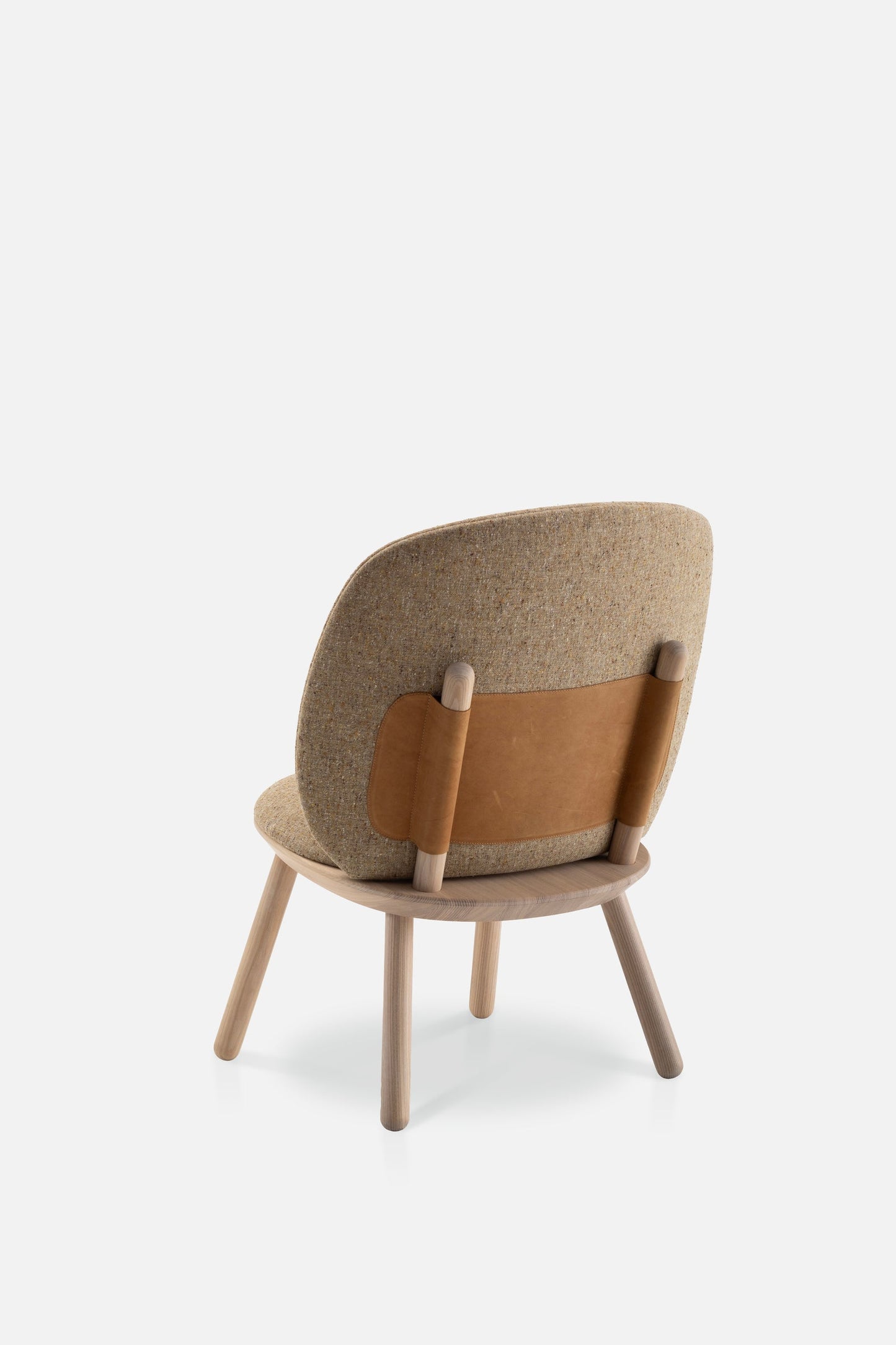 Naïve Low Chair Black Solid Ash