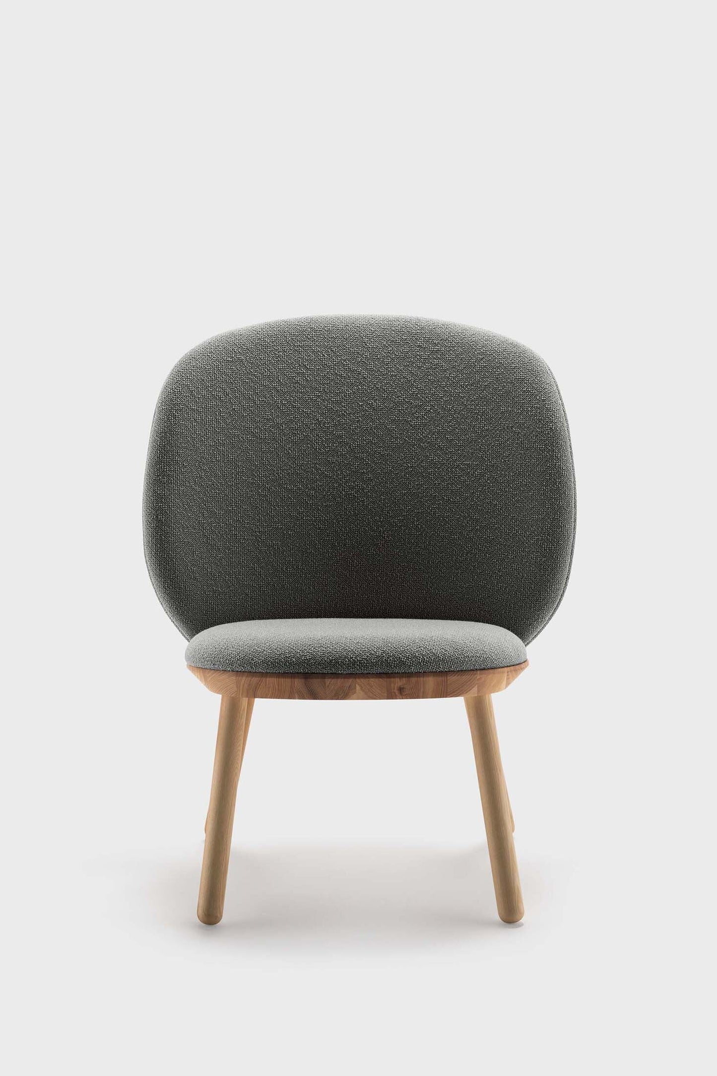 Naïve Low Chair Black Solid Ash