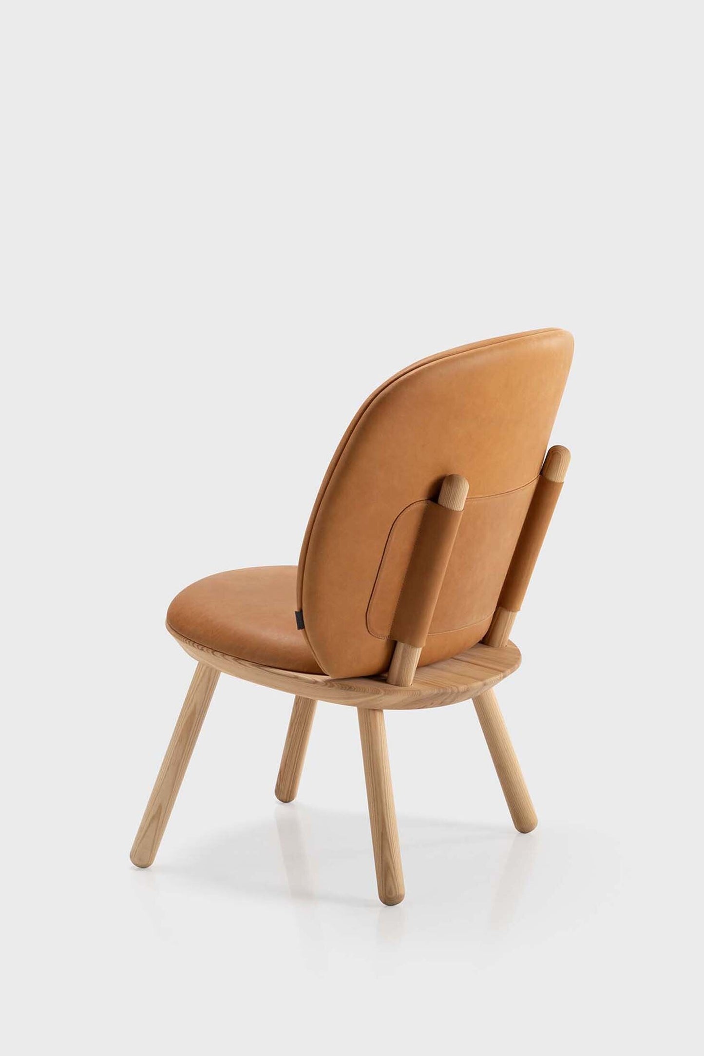 Naïve Low Chair Black Solid Ash